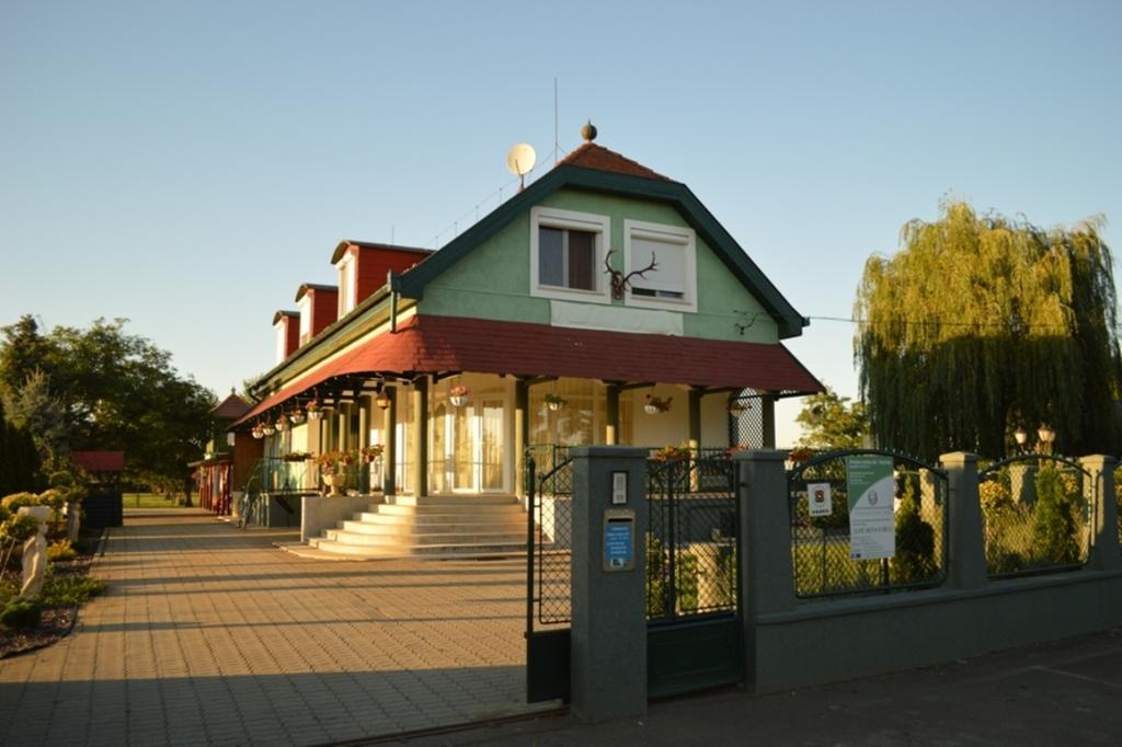 Horgász-Vadász Vendégház Egyek Esterno foto